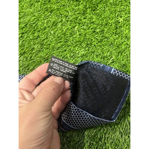 VERSACE CLASSIC V2 Gray Striped Baroque Frame Silk Tie ITALY 57"/3.25" EUC - Picture 9 of 14